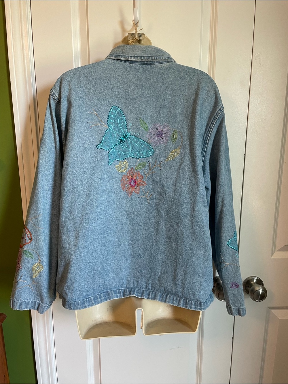 Tantrums Beaded Embroidered Denim Jacket Large Flowers Butterflies 90s - Picture 5 of 7